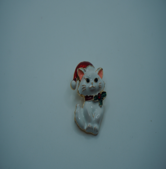 Cat broche
