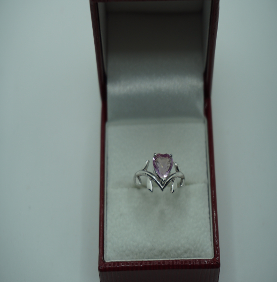 Creation of Gold 18K white with 1.60 Padparadcha