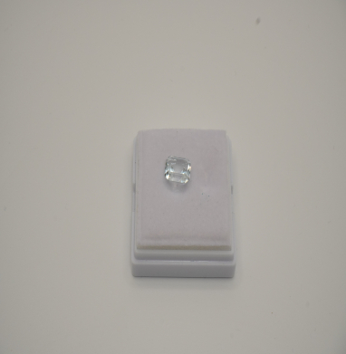 Acquamarin natural 4 cts cushion shape