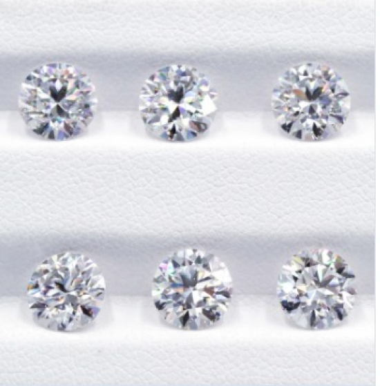 Moissanite stone rond 5 carats