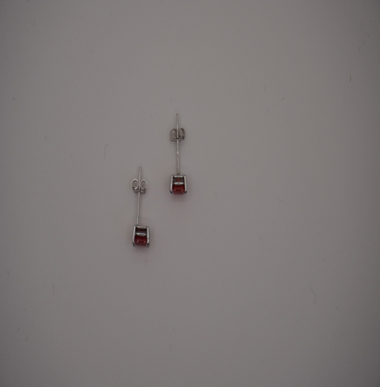 Création red Zirconias with White Gold 18K earings