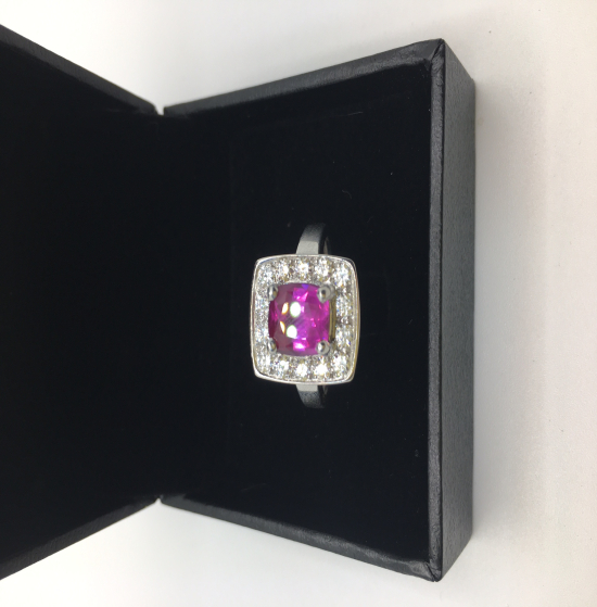 Ring gold 18k white with Ceylon sapphire pink 3.75 ct creation uniq