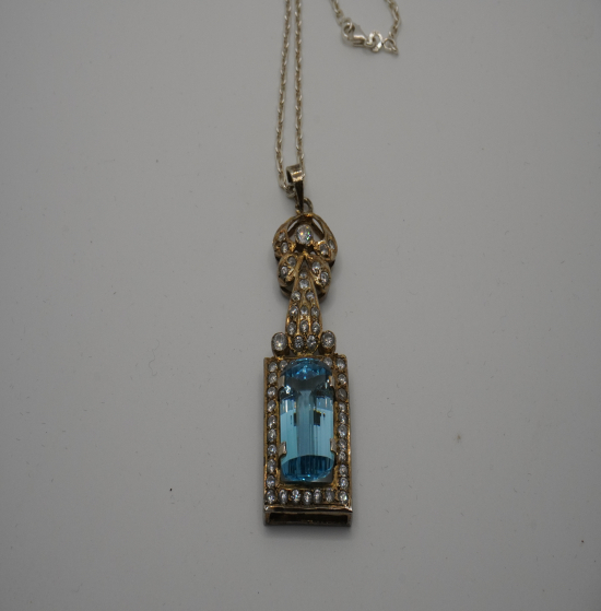 vintage blue London Topaze 50 carats with 925 silver
