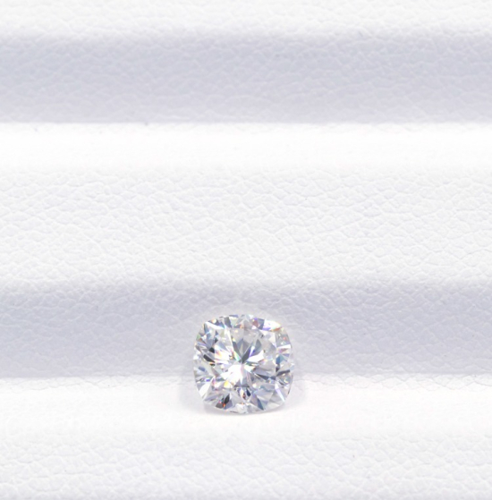 Moissanite stone cushion 2 carat