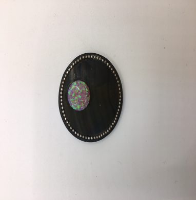 Création pendant with synthetic pink opal 10 mn