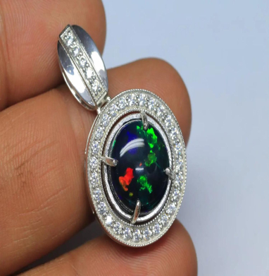 Reel Opal with 925 silver and Zircons necklace