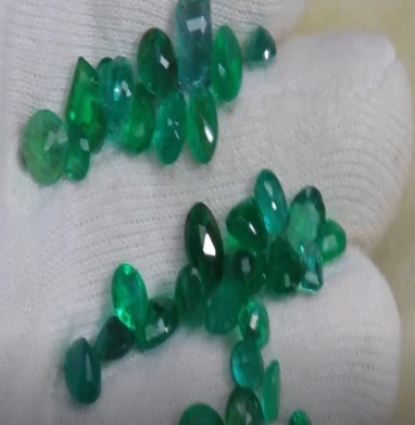 Natural Emerald 2 carats
