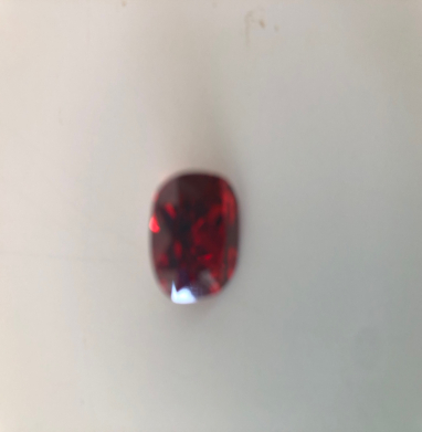 Cubic Zirconia cushion red 12’12 mn